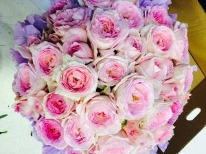 多くのお花の注文、ありがたや。ありがたや。｜「花工房　浪漫」　（愛知県小牧市の花キューピット加盟店 花屋）のブログ