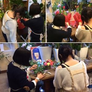 今週も中学生の職業体験やってます。｜「花工房　浪漫」　（愛知県小牧市の花キューピット加盟店 花屋）のブログ