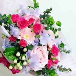 可愛い花束｜「花工房　浪漫」　（愛知県小牧市の花キューピット加盟店 花屋）のブログ