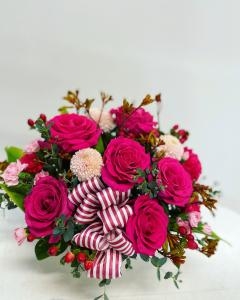 大きいピンクバラのアレンジメント｜「花工房　浪漫」　（愛知県小牧市の花キューピット加盟店 花屋）のブログ