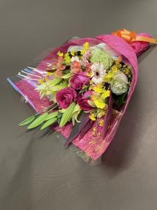 フラダンスの先生へ贈る花束｜「花工房　浪漫」　（愛知県小牧市の花キューピット加盟店 花屋）のブログ